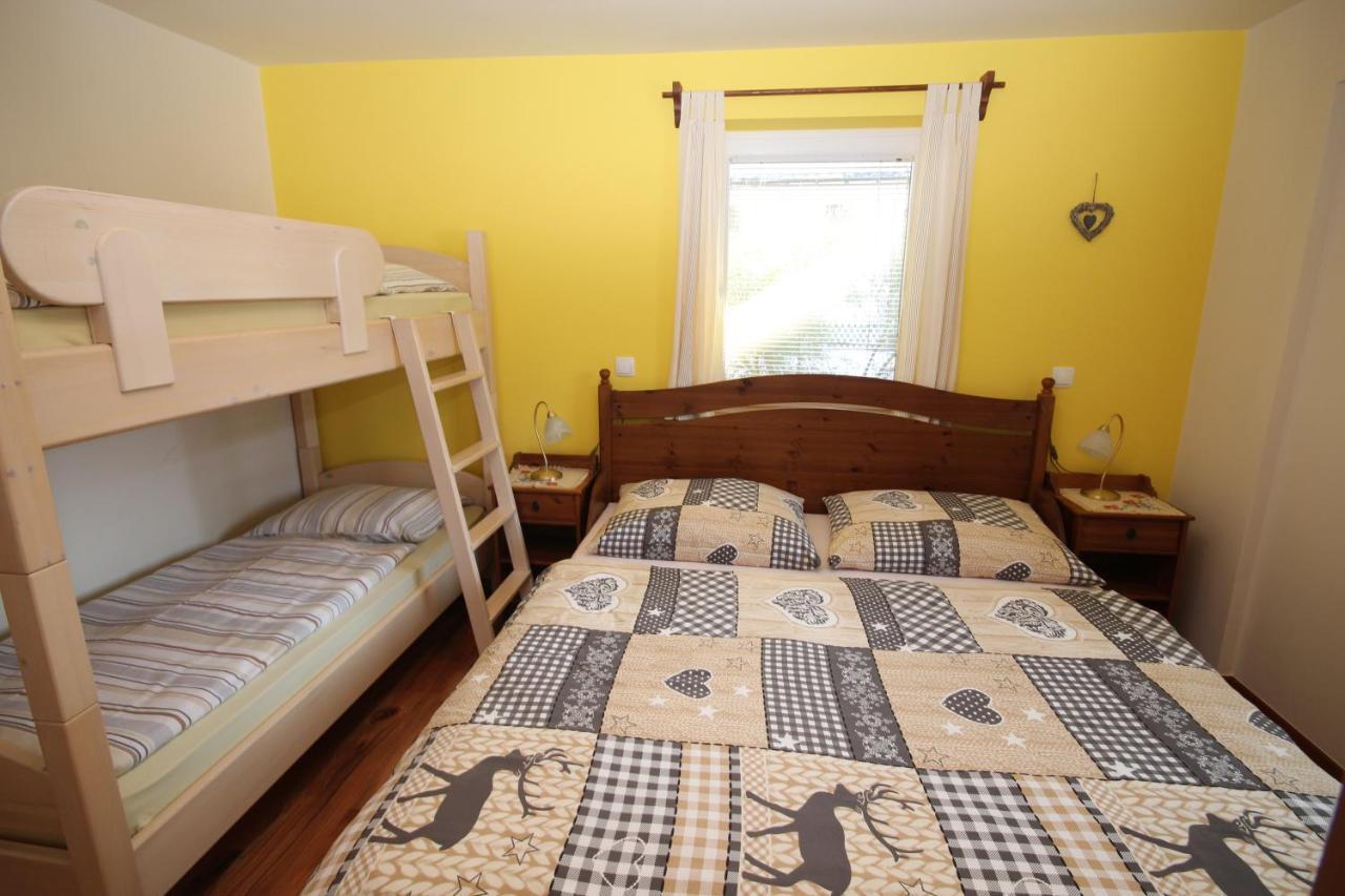 Na Vasi Apartment *